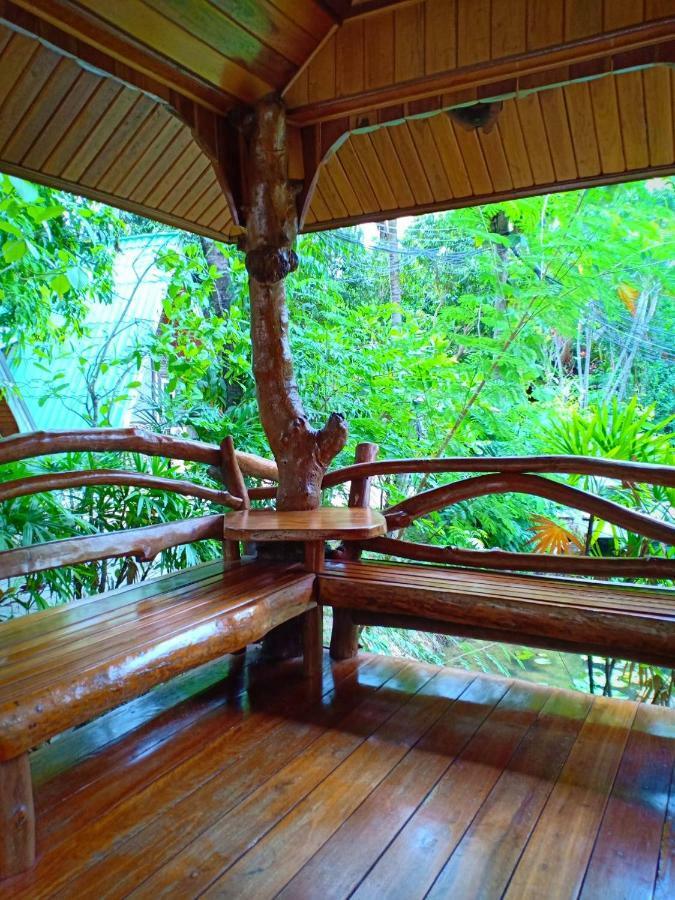 Magmai Hotel And Resort Tak Esterno foto